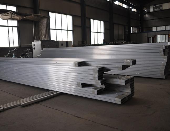 供应济南工业铝型材荐价位合理的工业铝型材